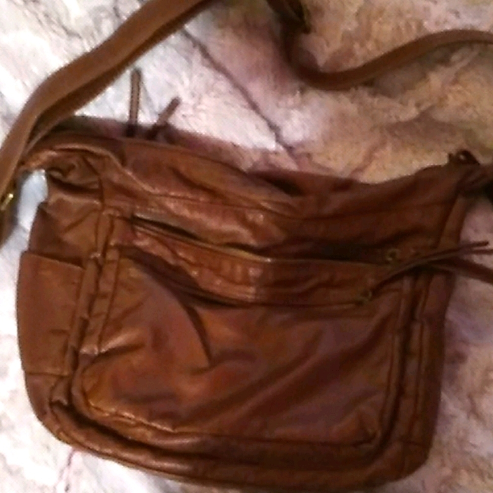 Brown leather shoulder bag
